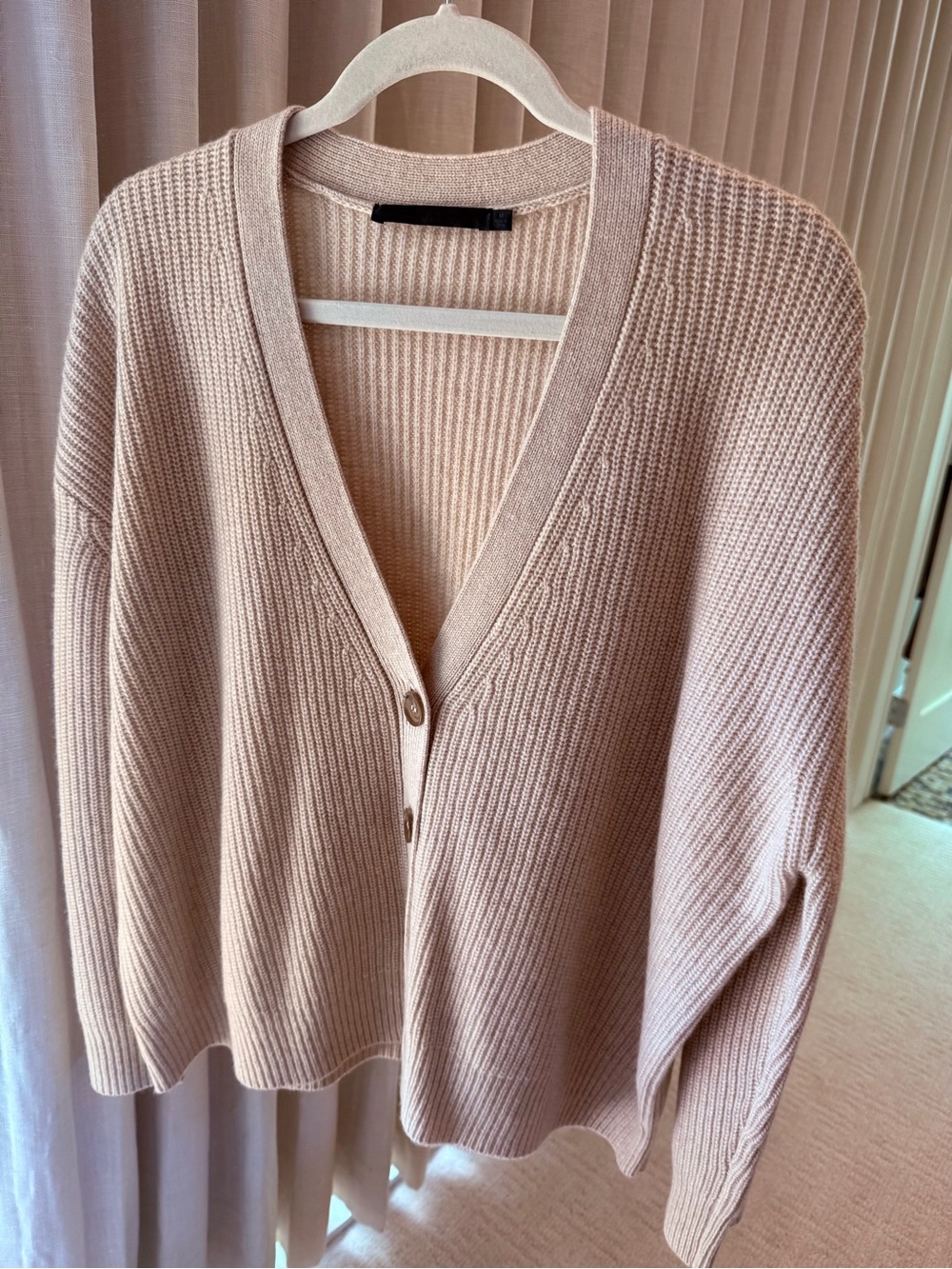 Jenni Kayne - Classic V-Neck Ribbed Cardigan Sweater - Cream